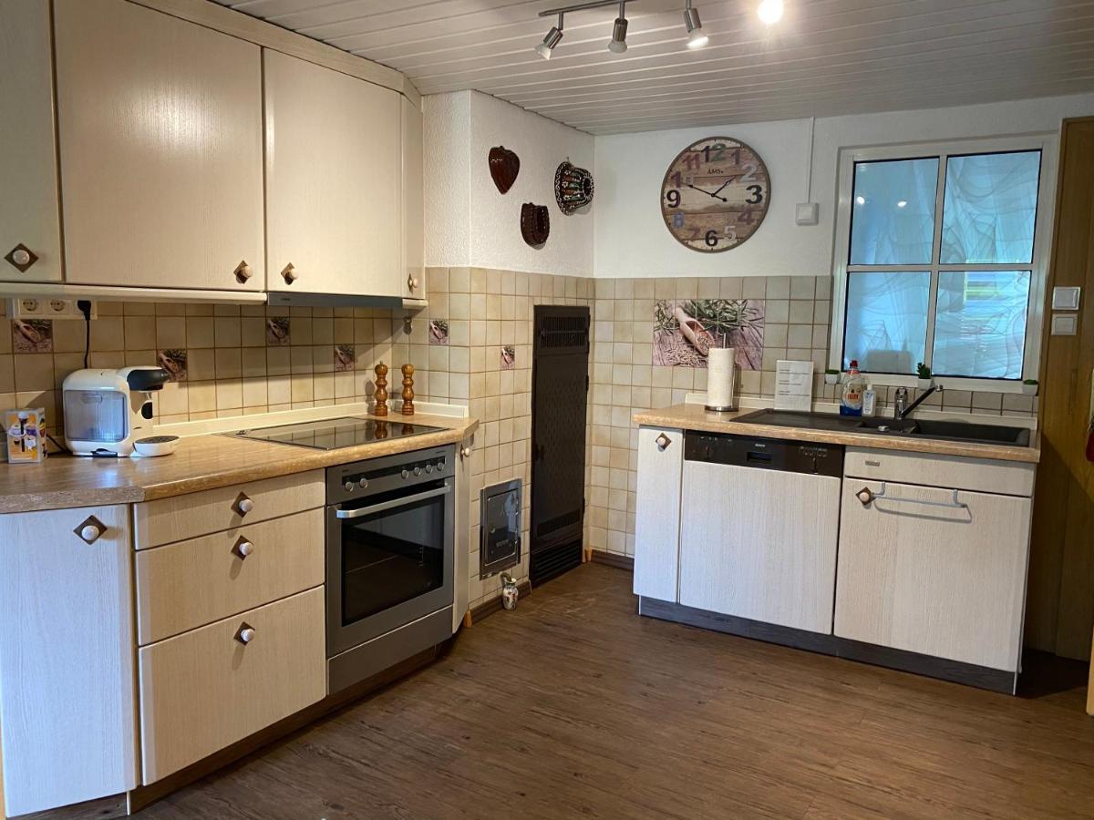Apartment Andy & Gabi Neuhausen auf den Fildern Екстериор снимка